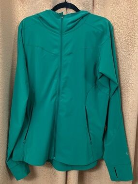 lululemon athletic green Full-Zip Hooded Jacket